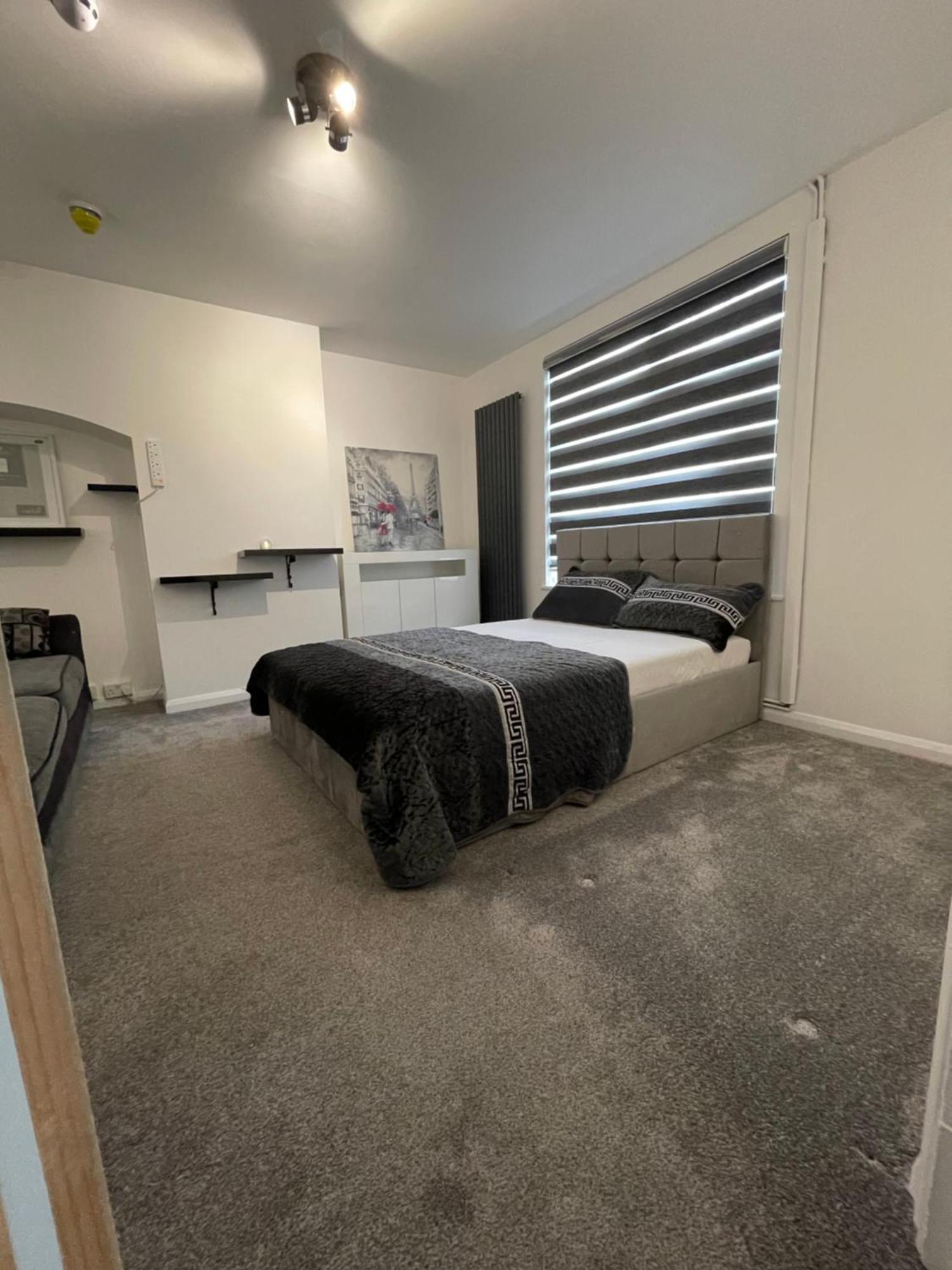 Uppamost London Luxury 2