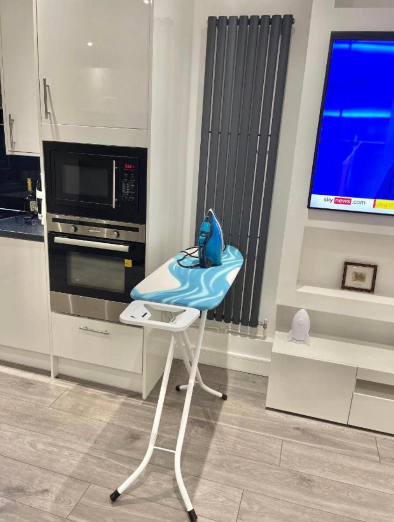 Uppamost London Luxury 2 *
