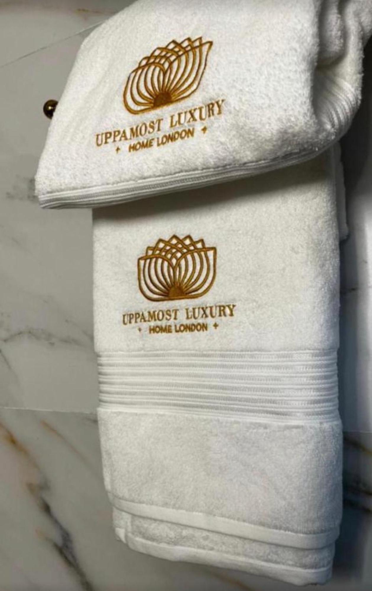 Uppamost London Luxury 2 Dagenham